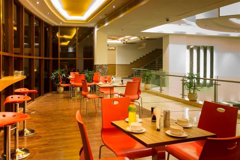 Club Florence Gurgaon Eksteriør billede