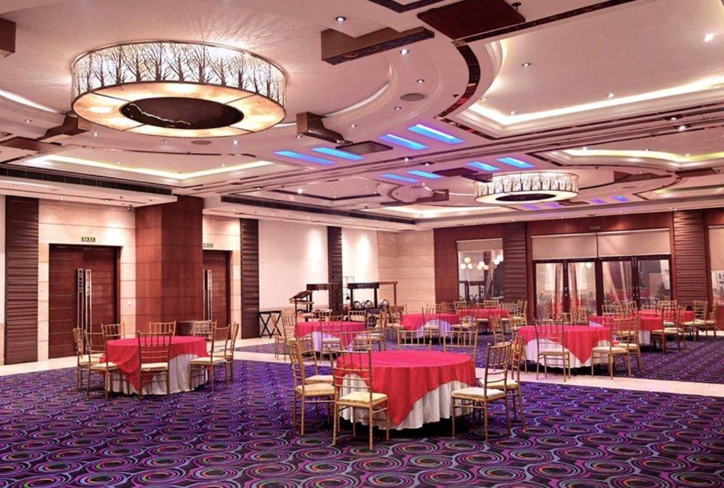 Club Florence Gurgaon Eksteriør billede